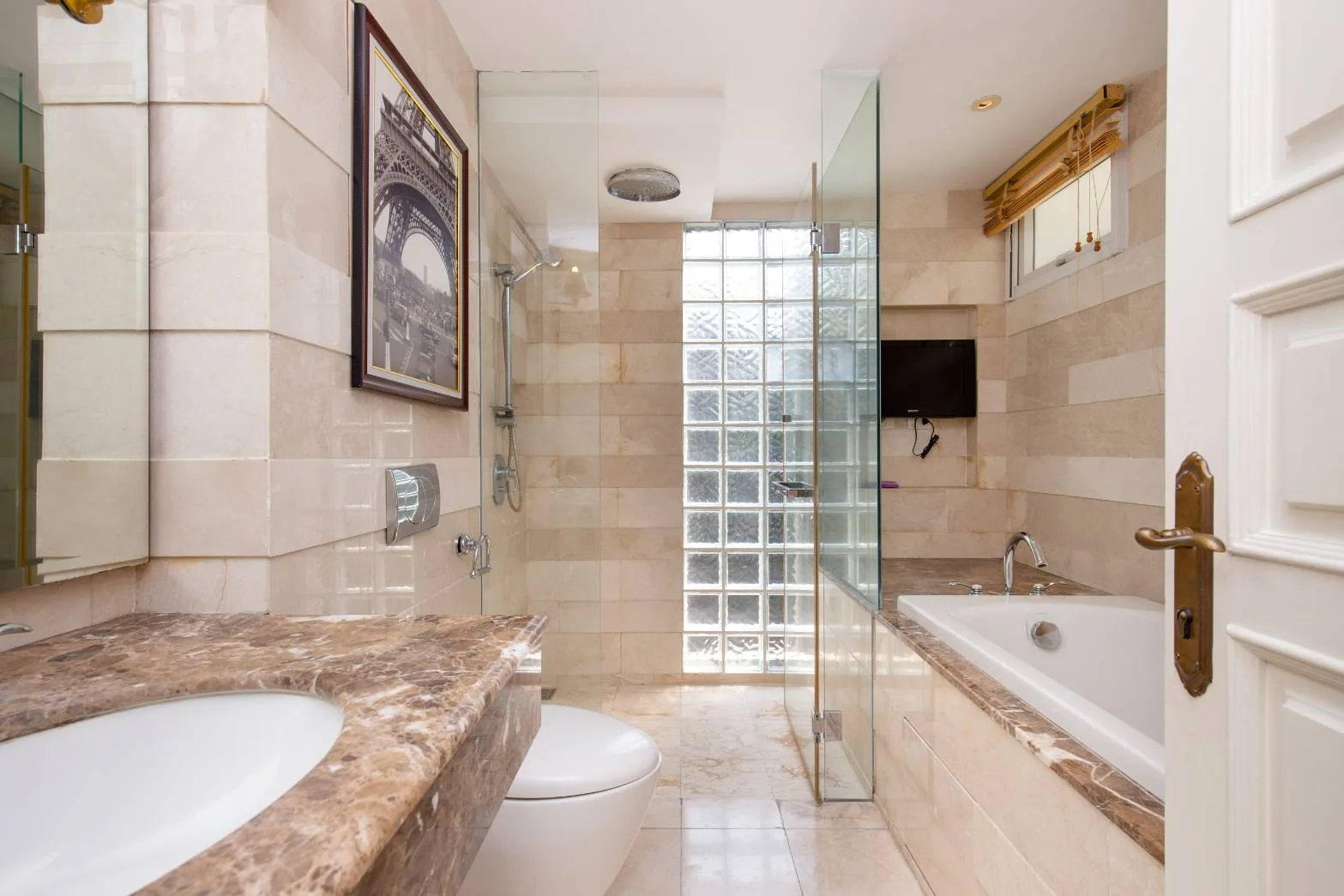 Property photos for L.a.residence