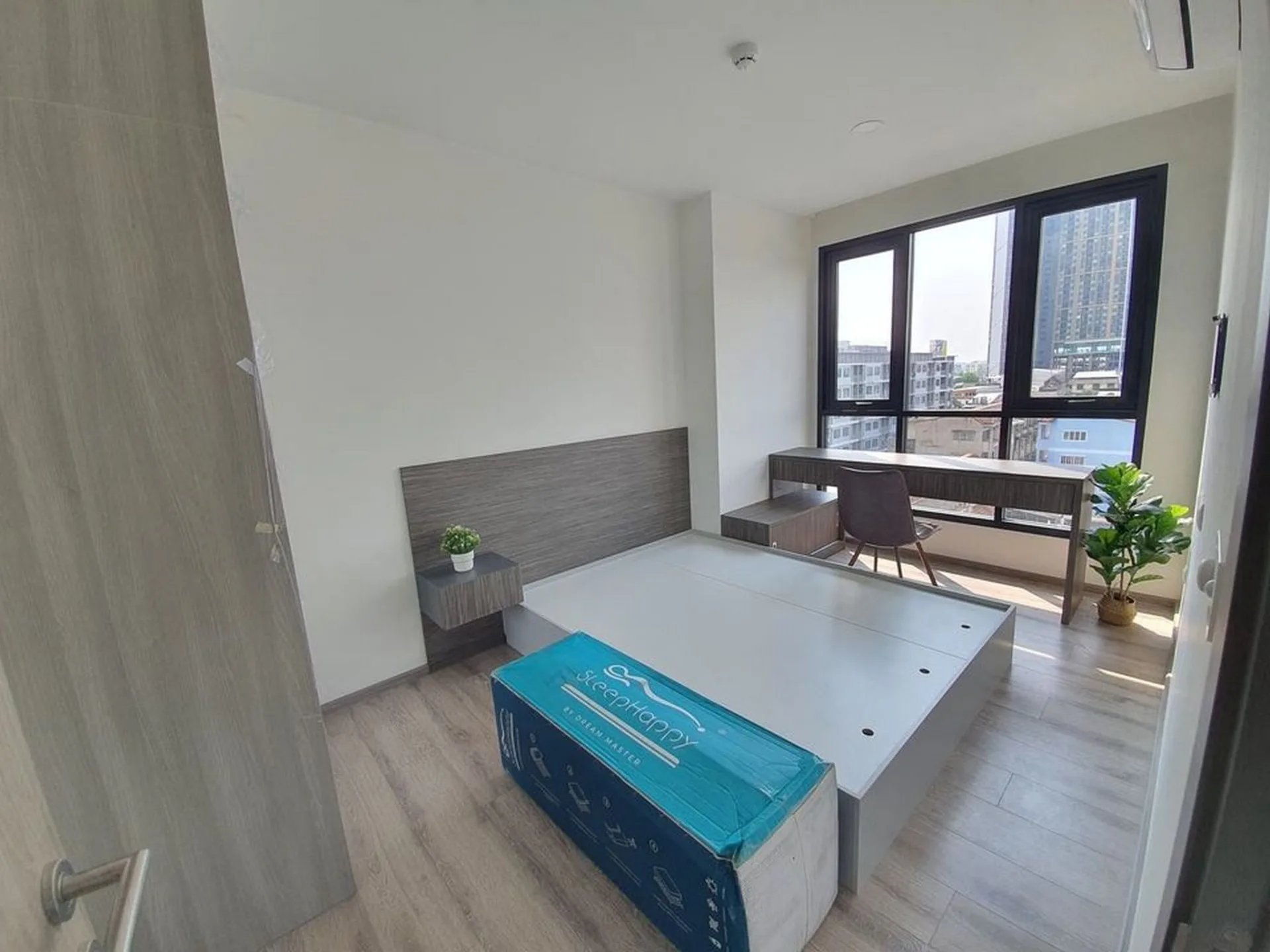 Property photos for KnightsBridge Collage Sukhumvit 107