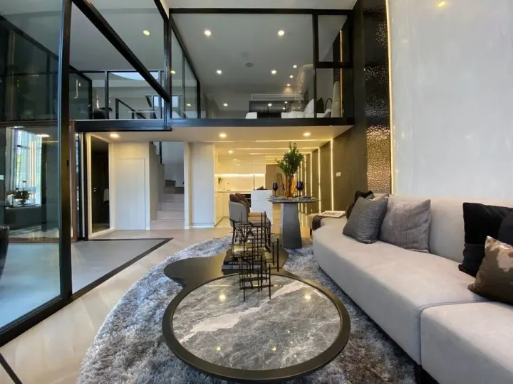 Property photos for Courtyard Thonglor