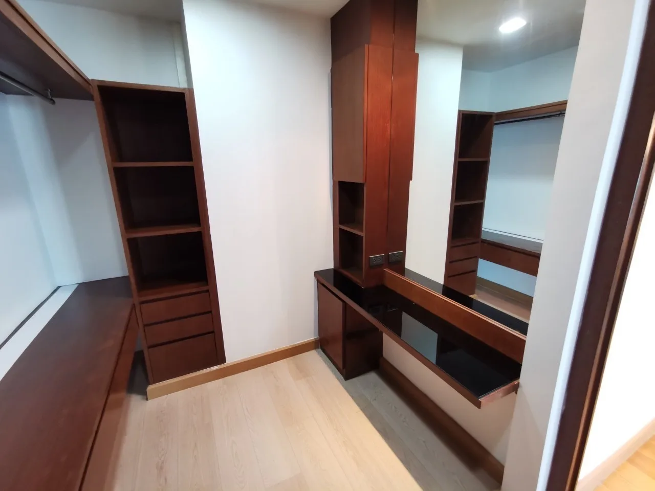 Property photos for Belgravia Residences