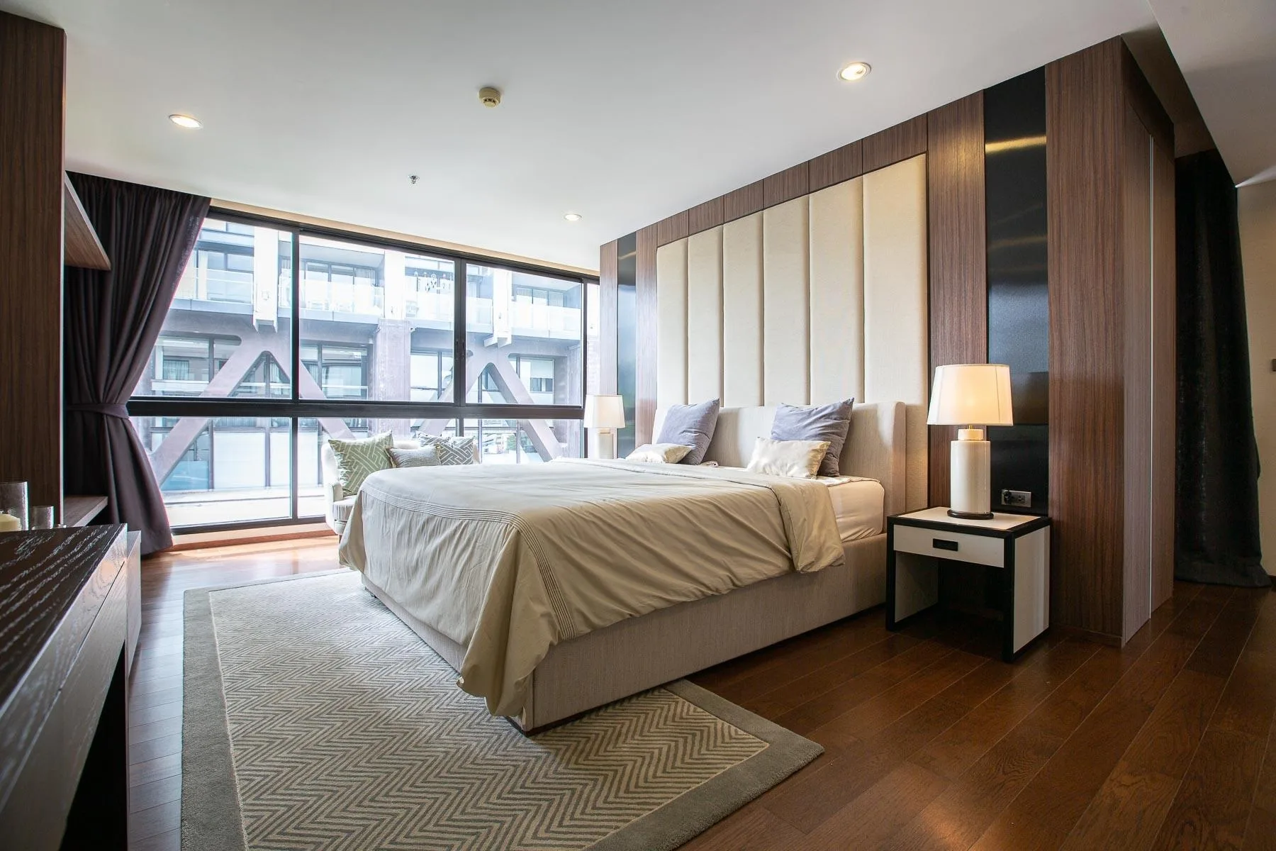 Property photos for The Hudson Sathorn 7
