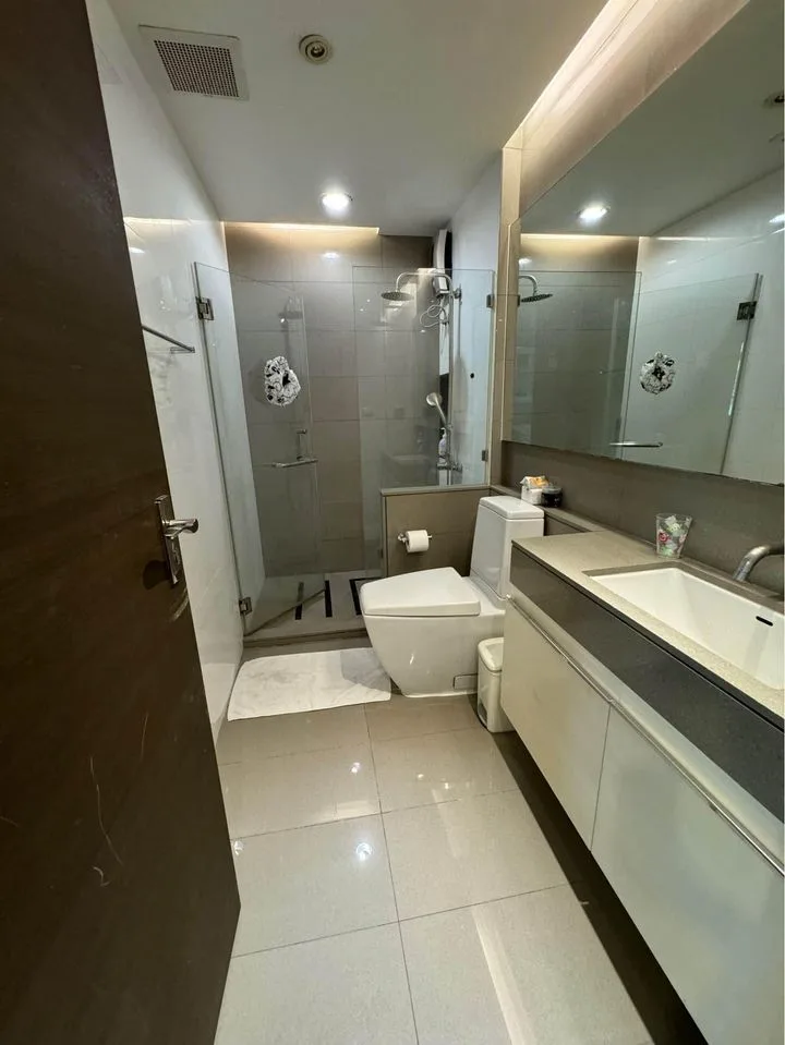 Property photos for The Address Pathumwan