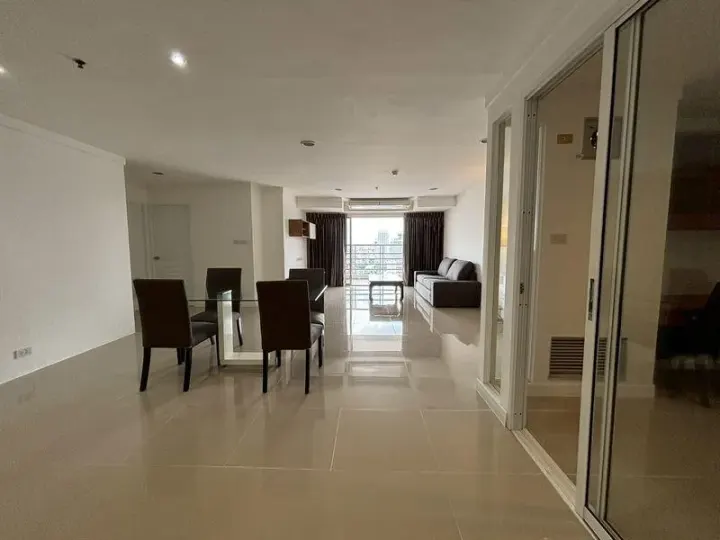 Property photos for The Waterford Diamond