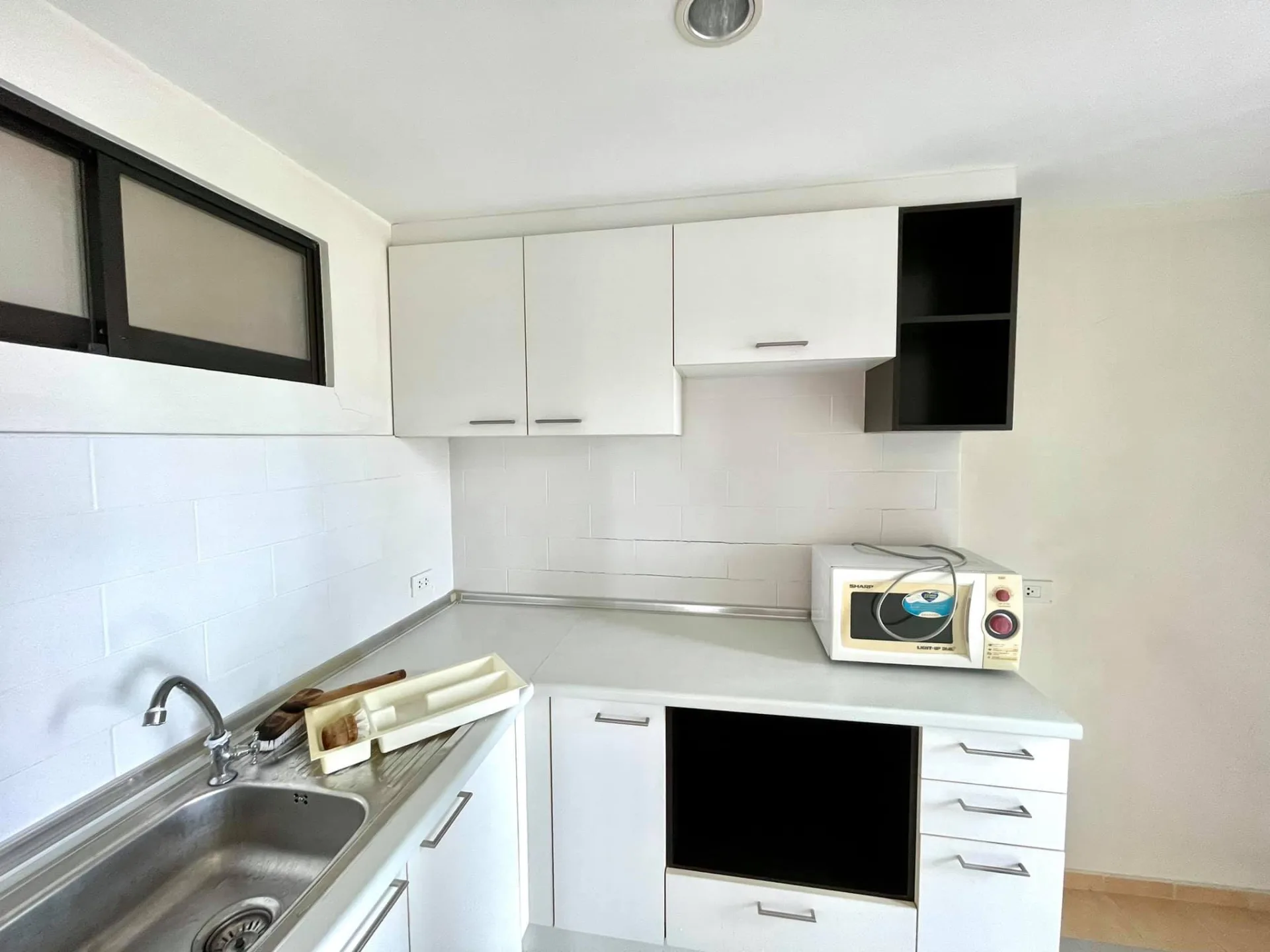 Property photos for Lumpini Place Phahol - Saphankhwai