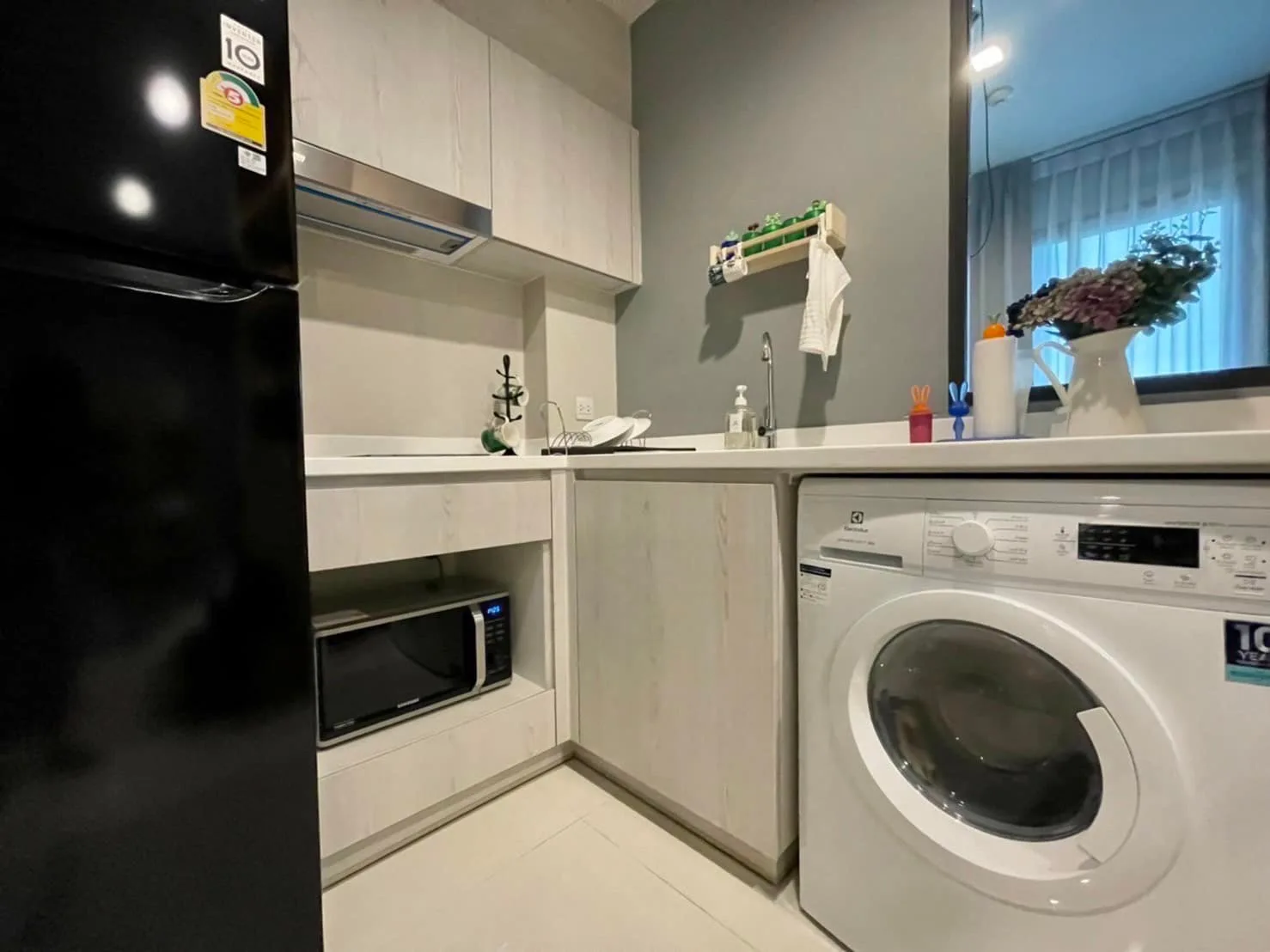 Property photos for Life One Wireless