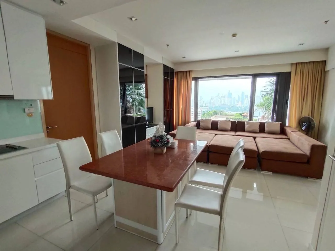 Property photos for Amanta Lumpini
