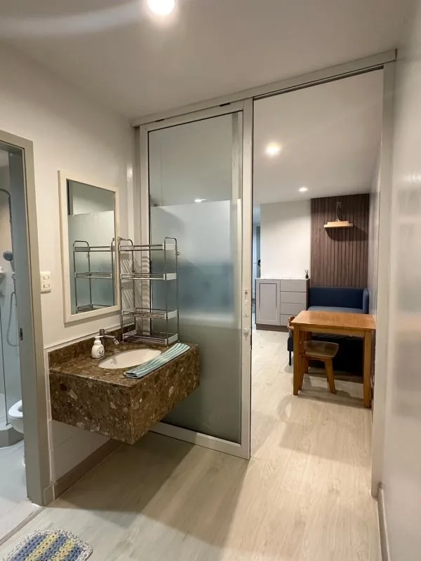 Property photos for Chamchuri Square Residence