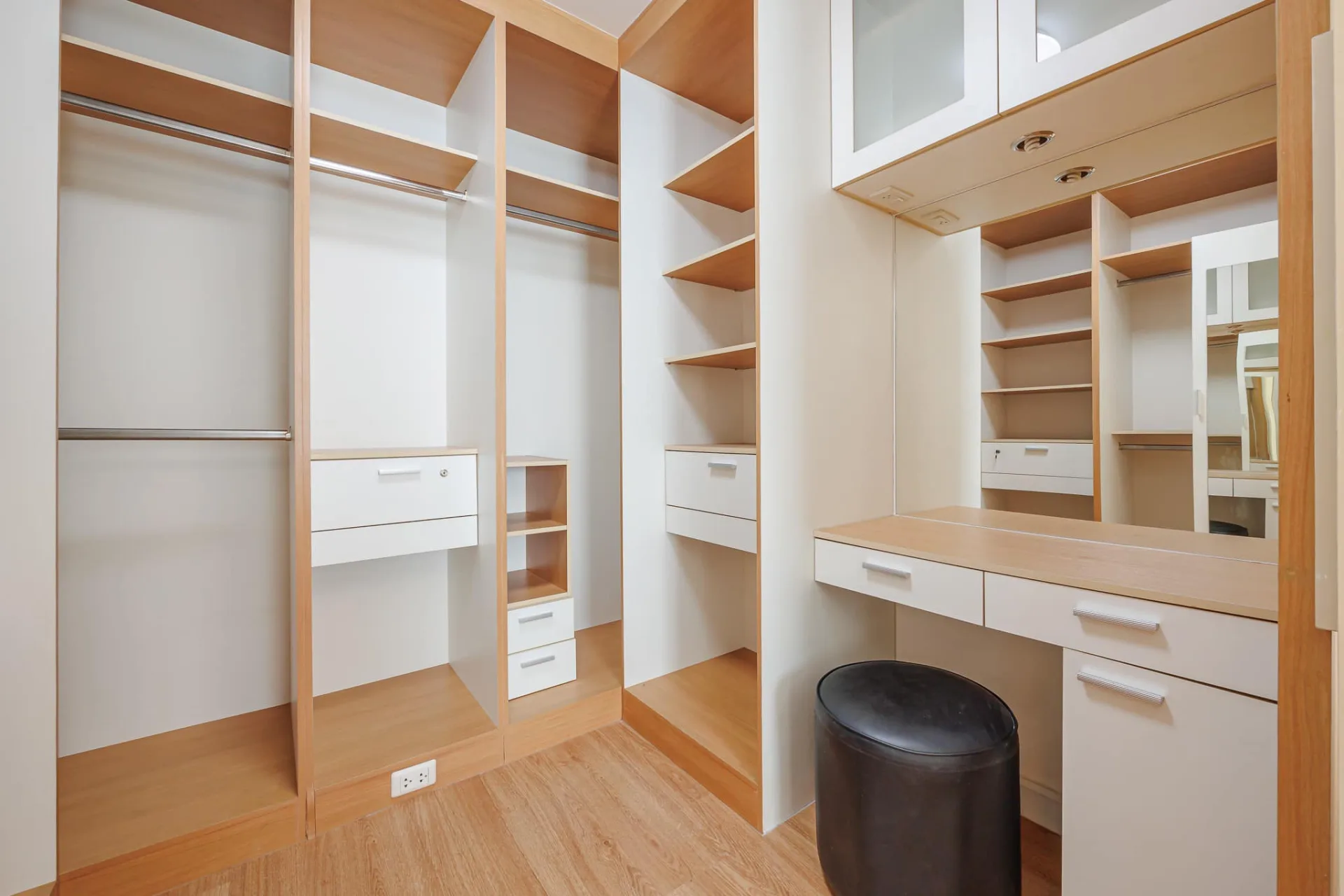 Property photos for Condo One Sukhumvit 52