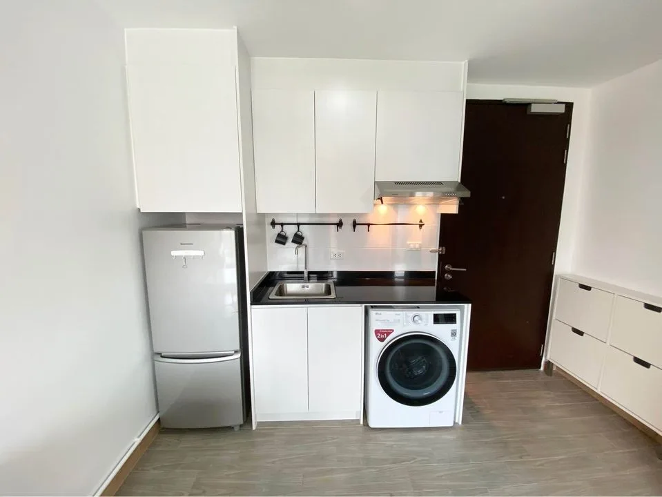 Property photos for Click Condo Sukhumvit 65