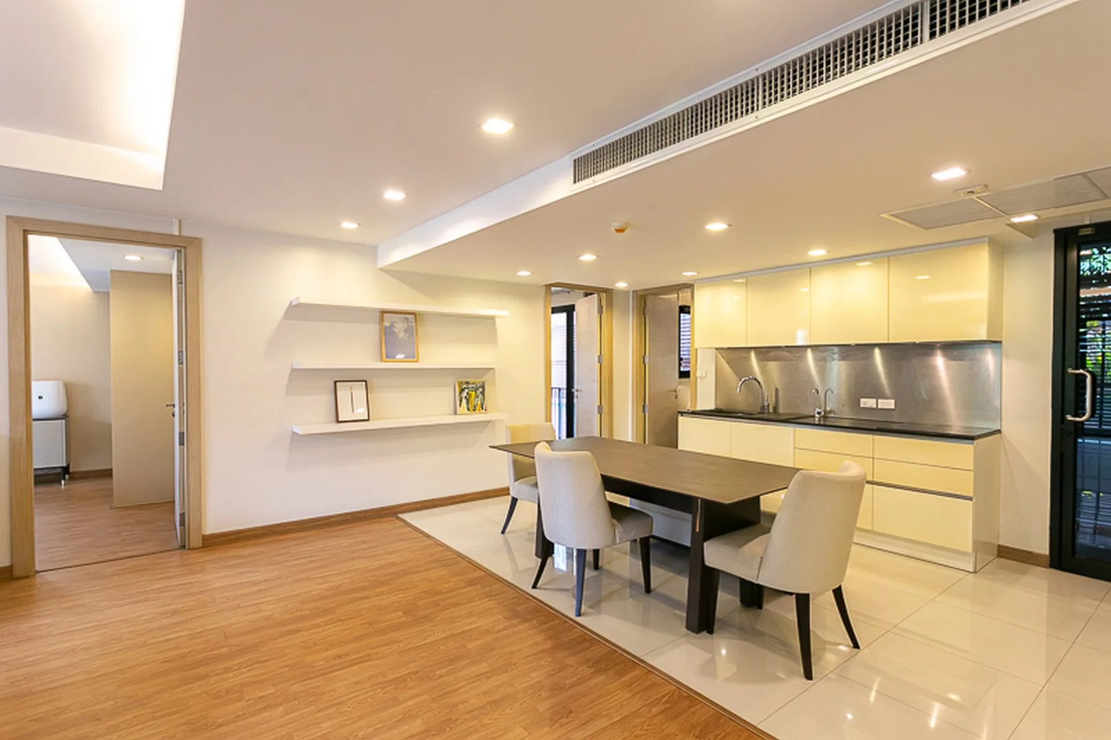 Property photos for L8 Residence