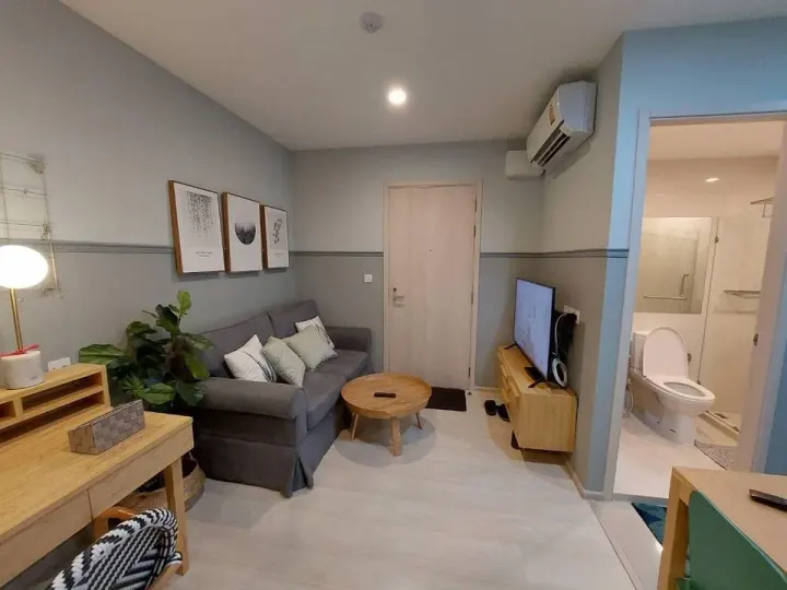 Property photos for Life Asoke Hype