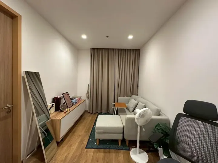 Property photos for Noble BE 33