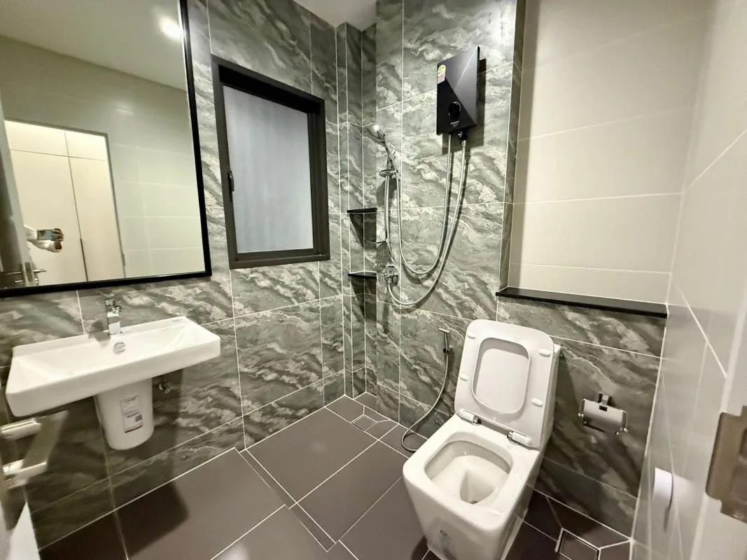 Property photos for Bangkok Boulevard Srinakarin-bangna