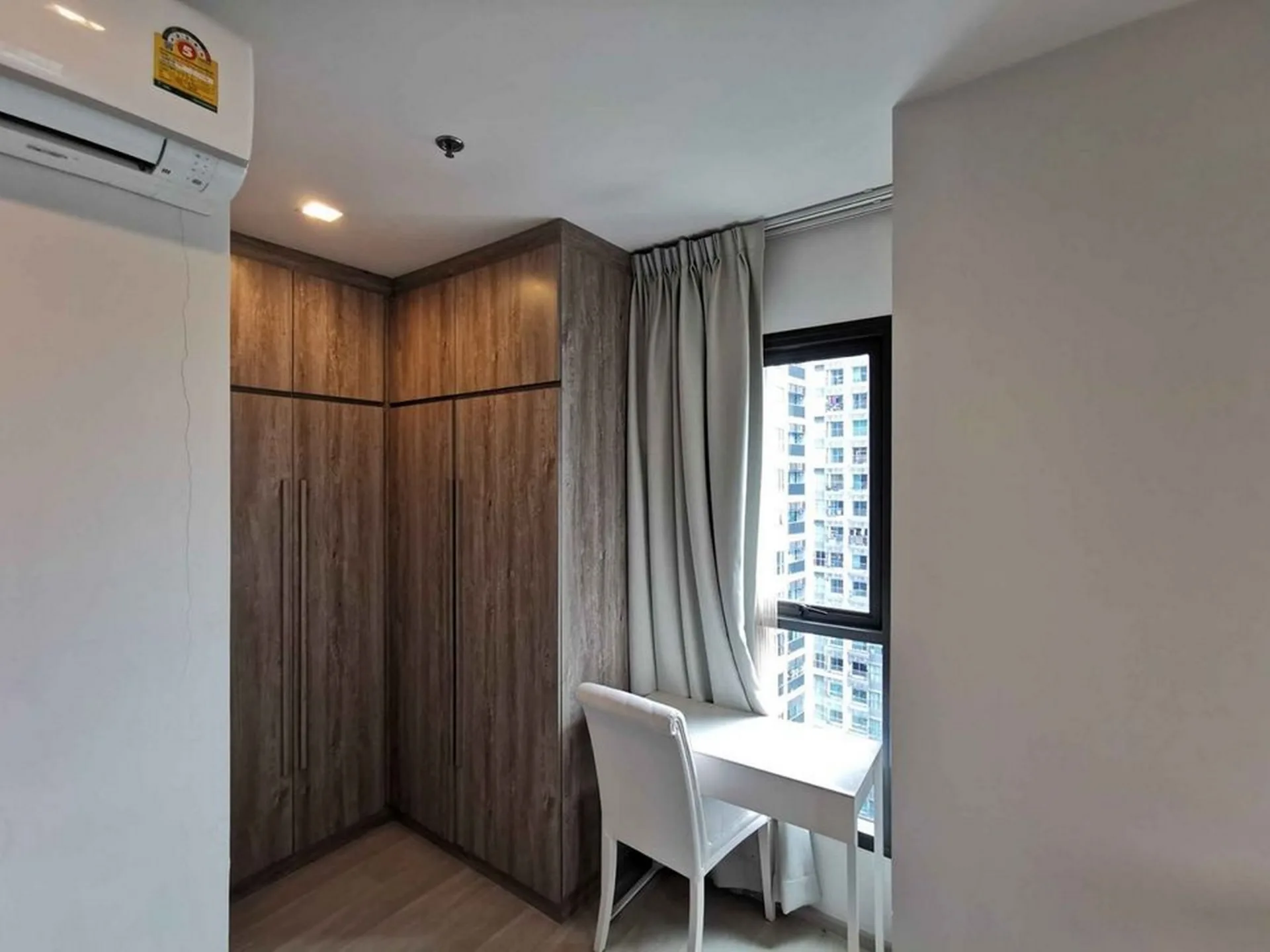 Property photos for Life Sukhumvit 48