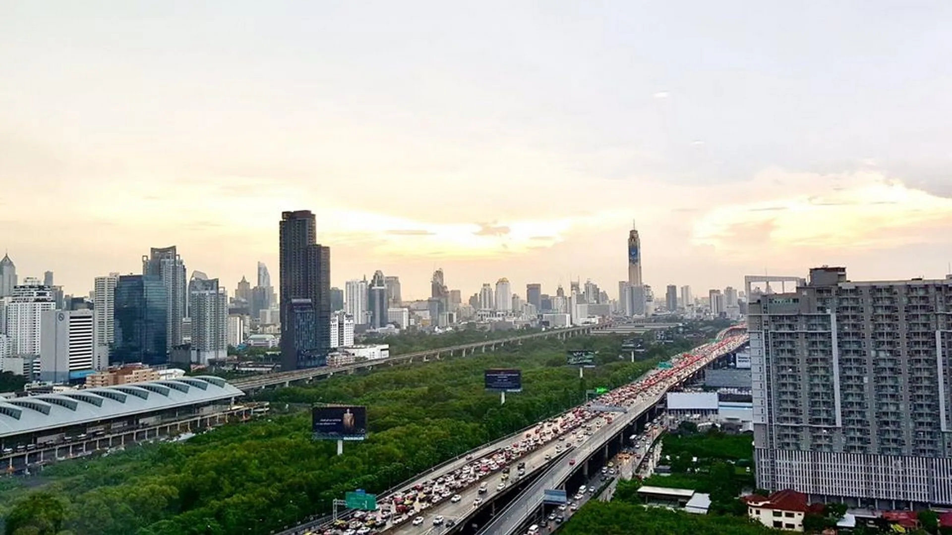 Property photos for Rhythm Asoke 2