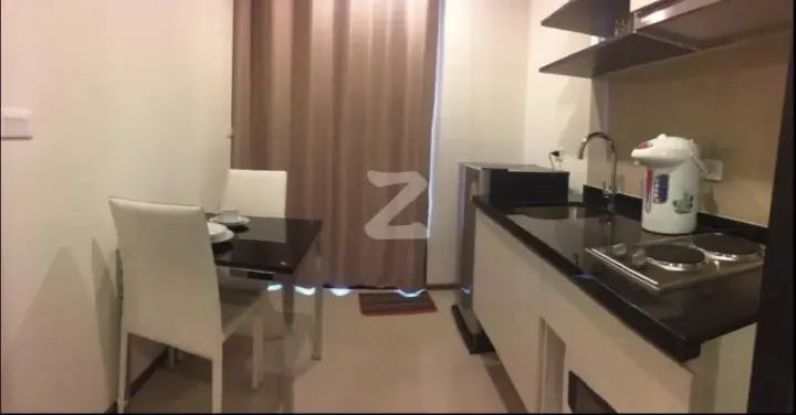 Property photos for The Base Park East Sukhumvit 77