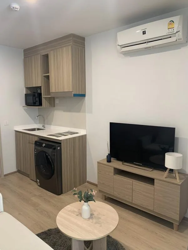 Property photos for Life Rama 4 - Asoke