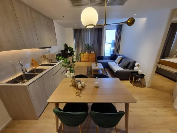 Property photos for The Pearl 49
