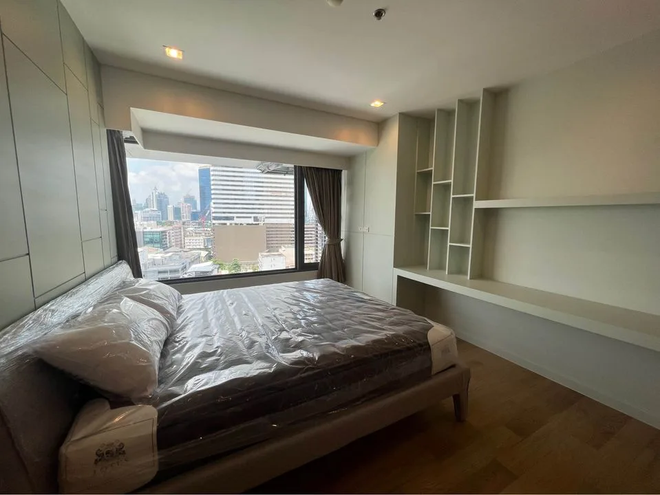 Property photos for Amanta Lumpini