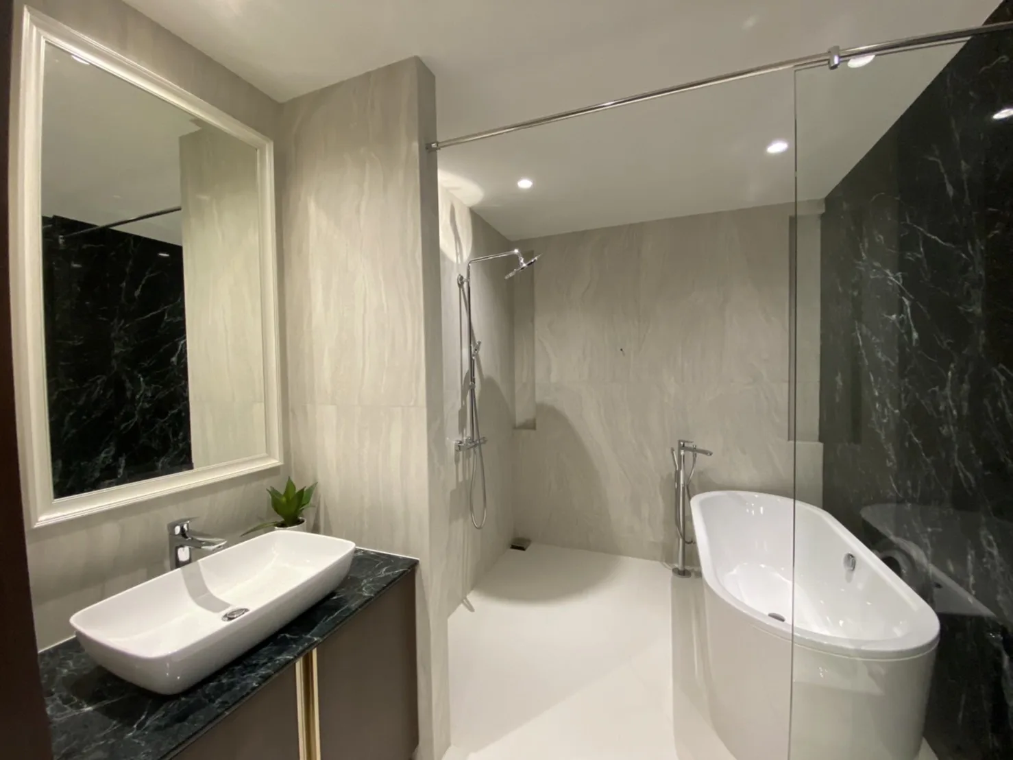 Property photos for La Citta Delre Thonglor 16
