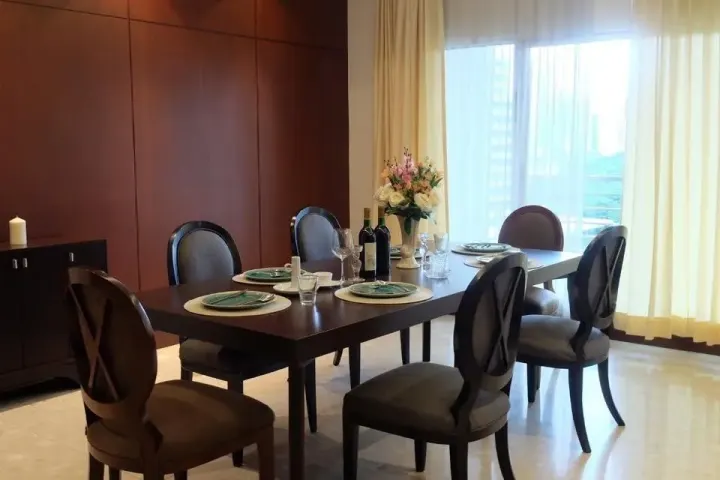 Property photos for Royal Residence Park
