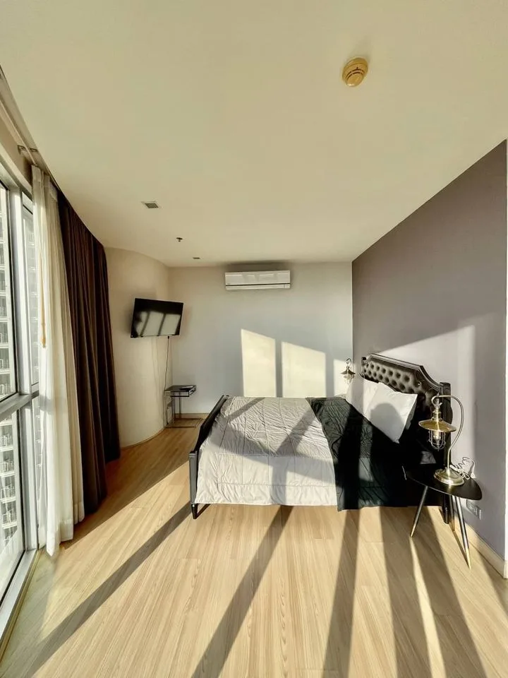 Property photos for Sky Walk Condominium