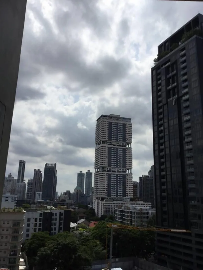 Property photos for The Crest Sukhumvit 34