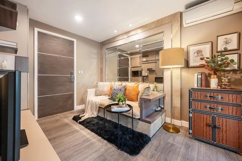 Property photos for The Crest Sukhumvit 49