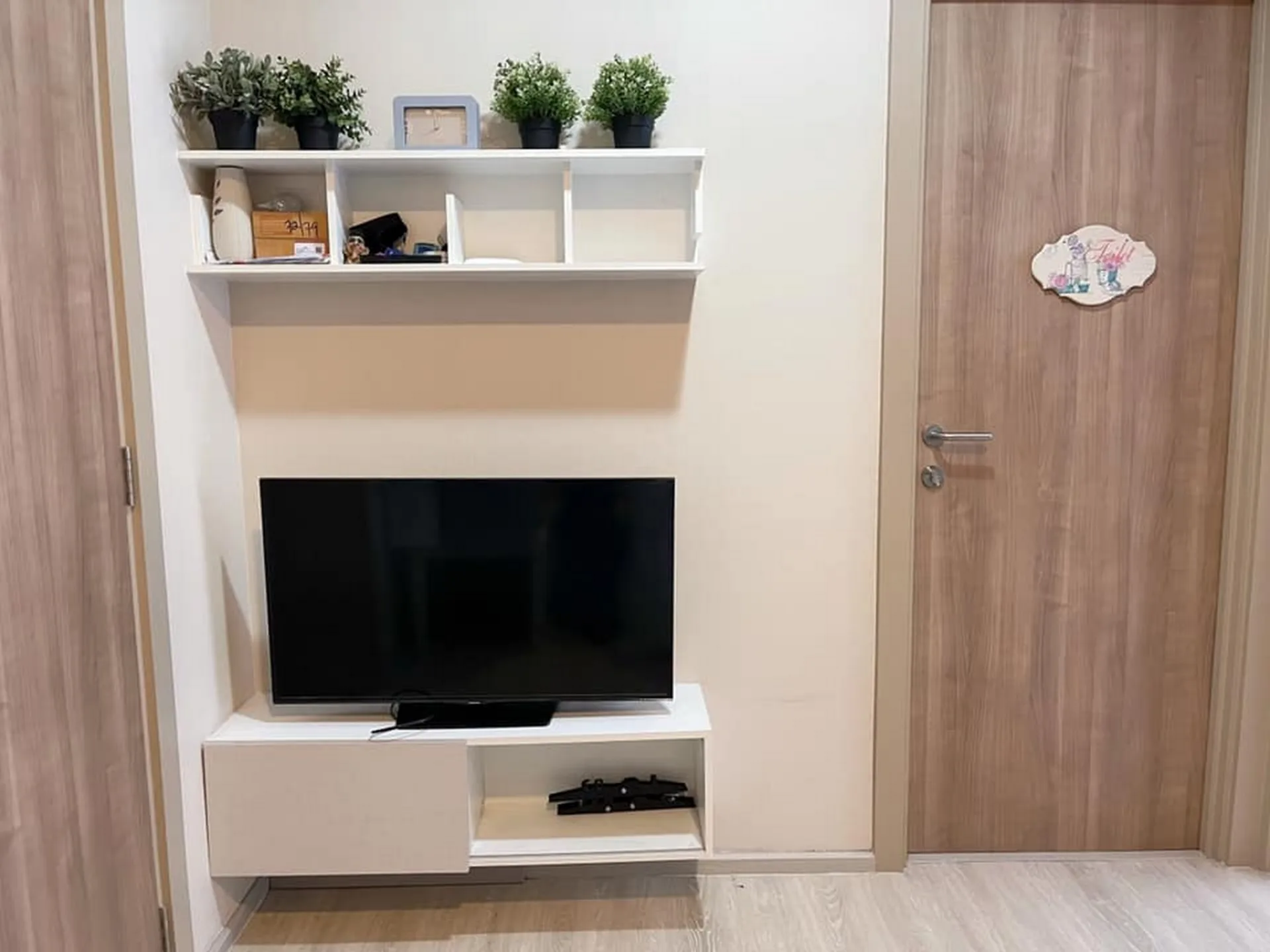 Property photos for Condolette Midst Rama 9