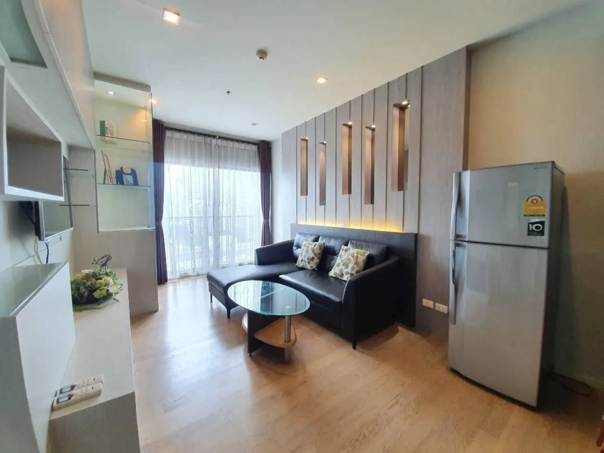 Property photos for Noble Refine