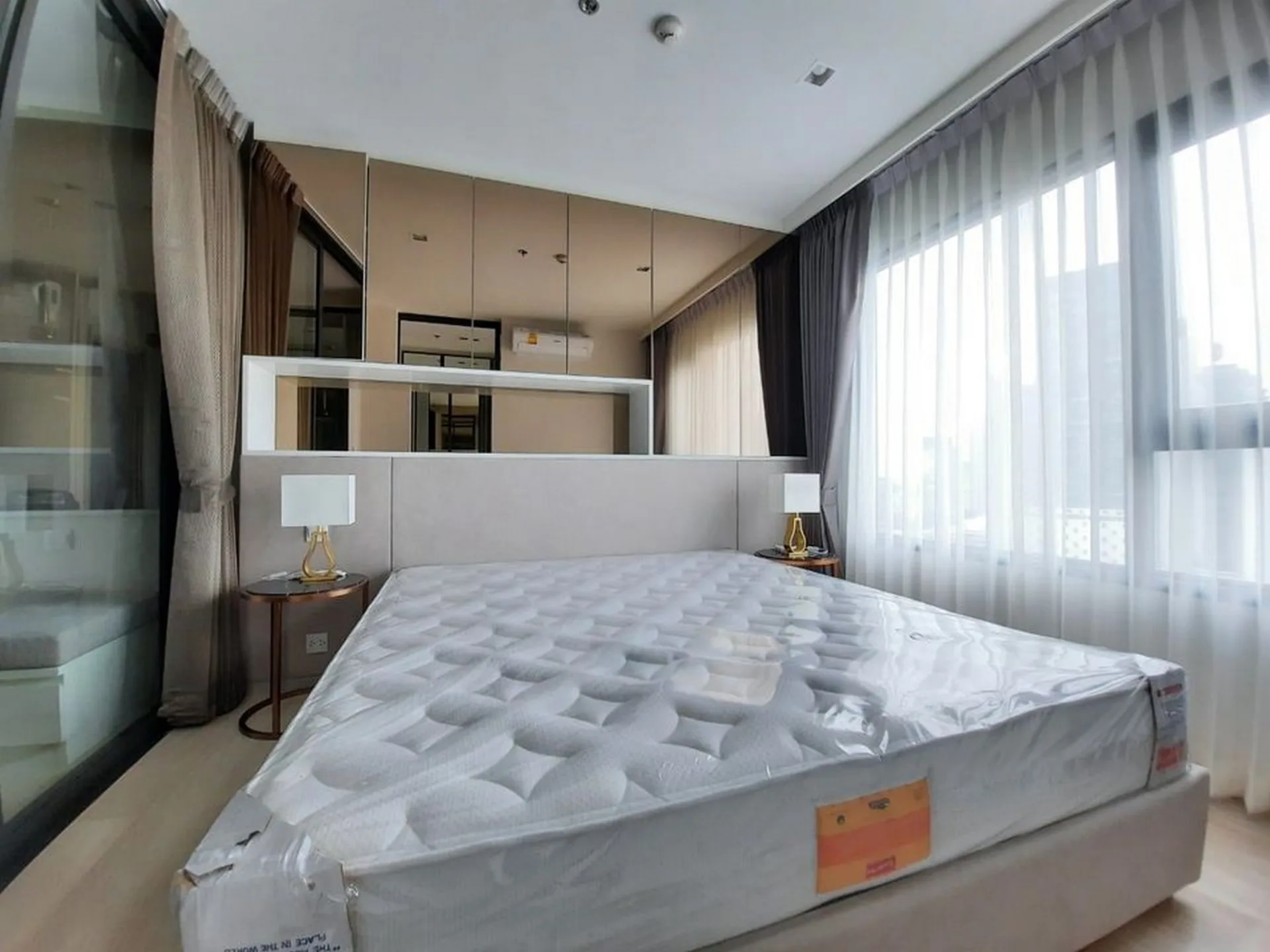 Property photos for Life One Wireless