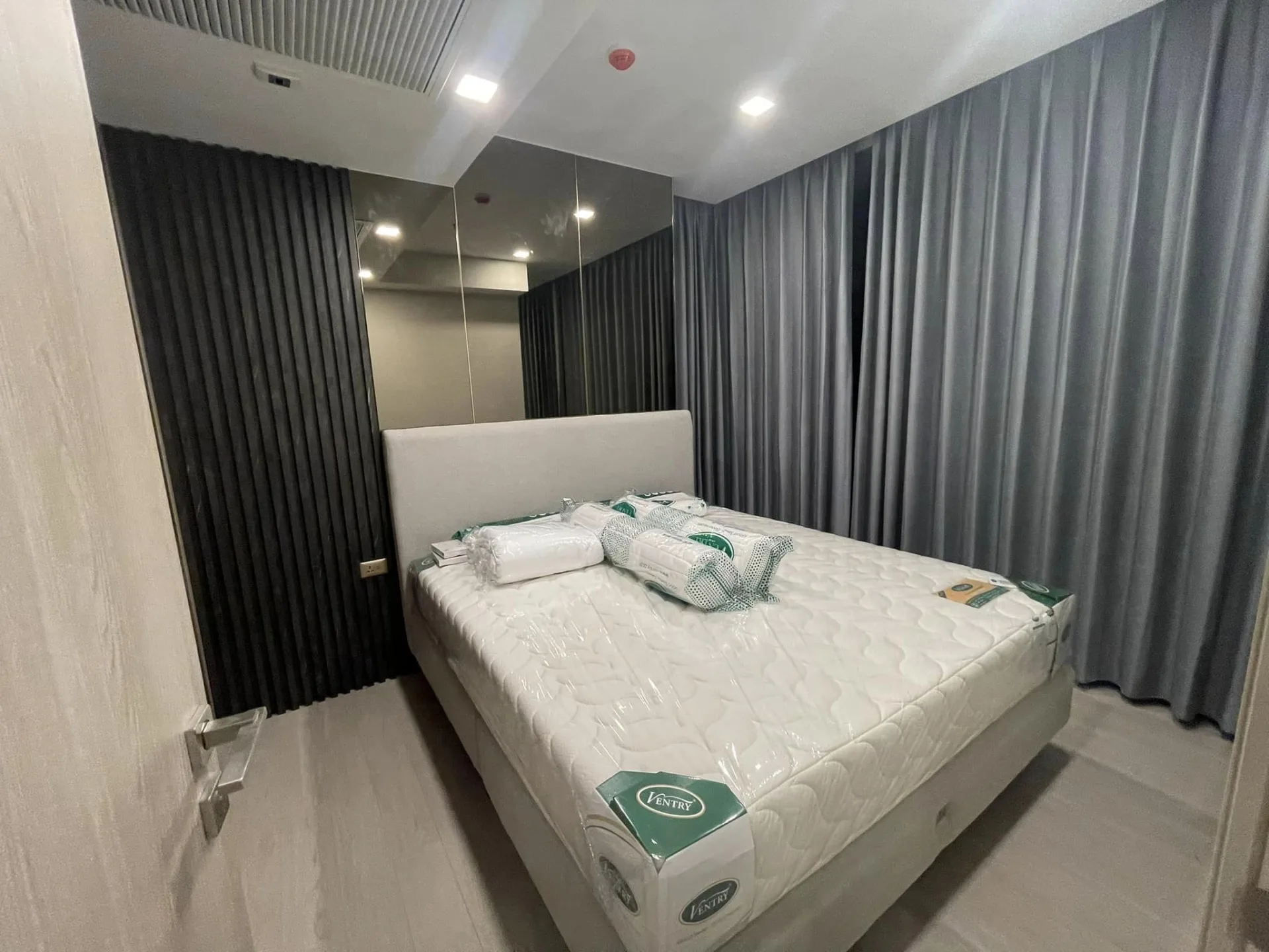 Property photos for One 9 Five Asoke - Rama 9