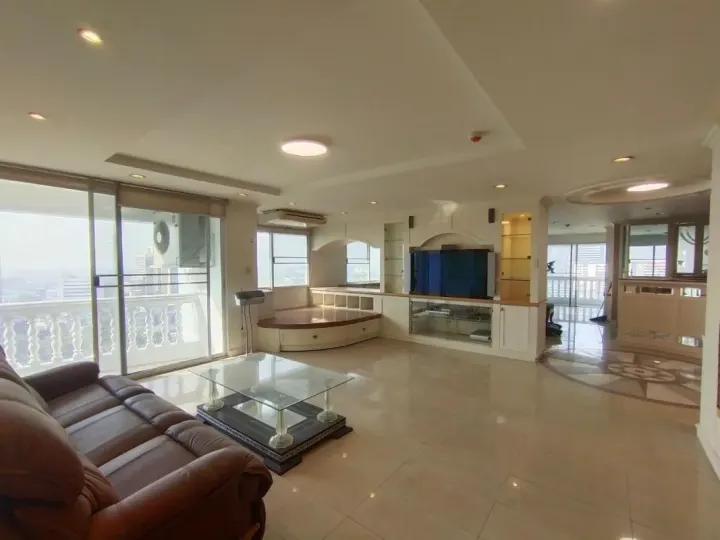 Property photos for 38 Mansion