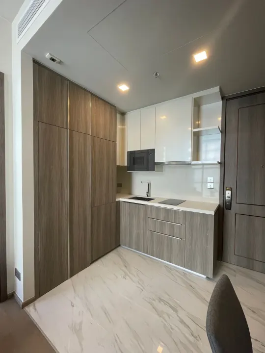Property photos for Celes Asoke