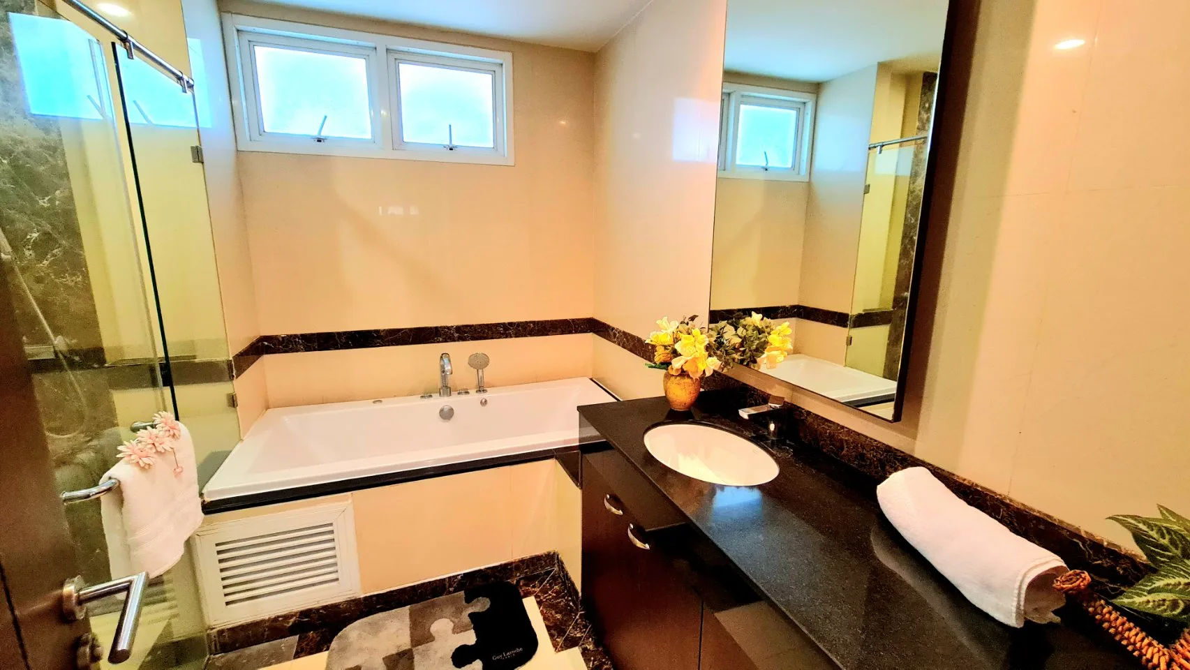 Property photos for Piyathip Place