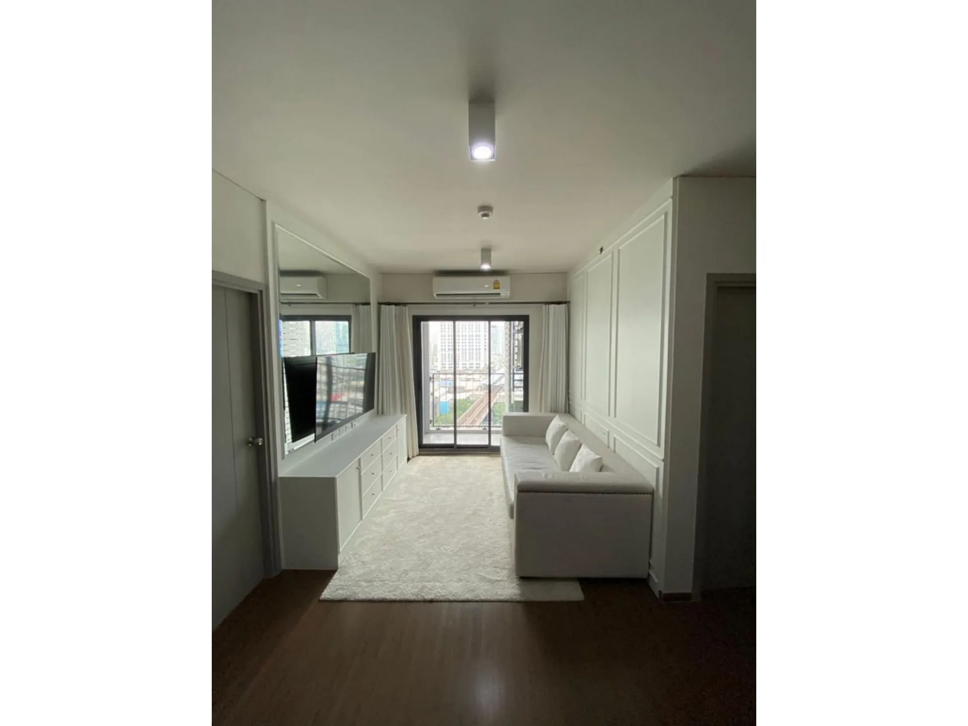 Property photos for Ideo Phaholyothin Chatujak