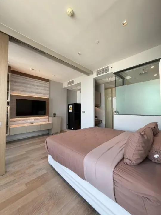 Property photos for Ashton Silom