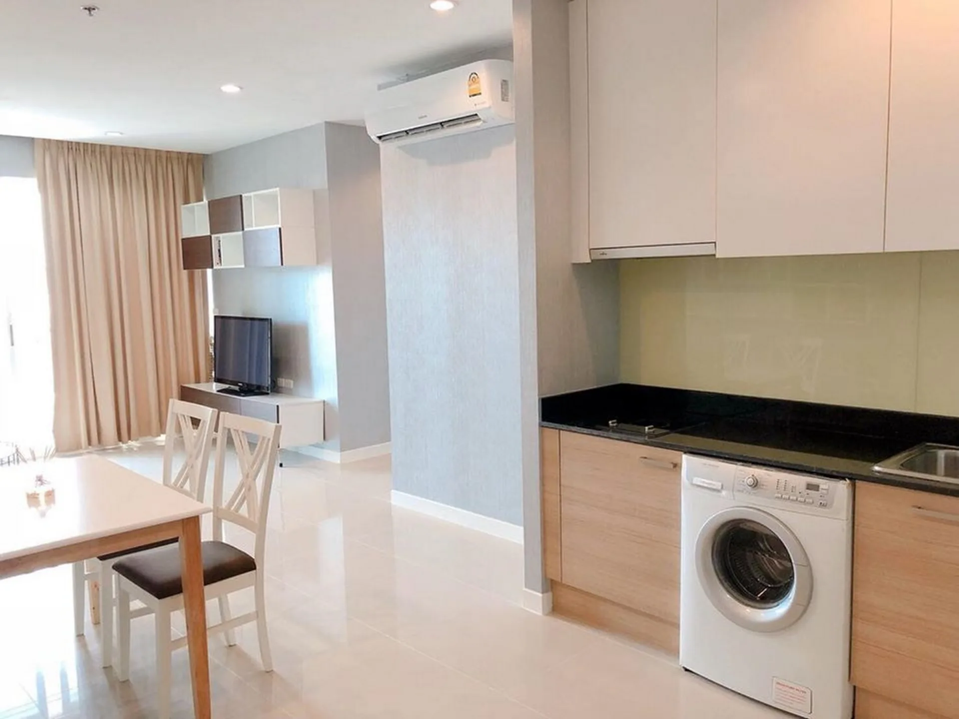 Property photos for Circle Condominium
