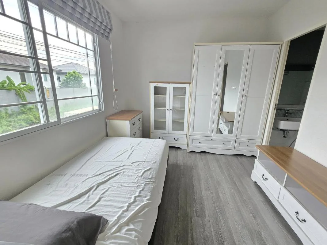 Property photos for Indy Bangna Km.7 (2)
