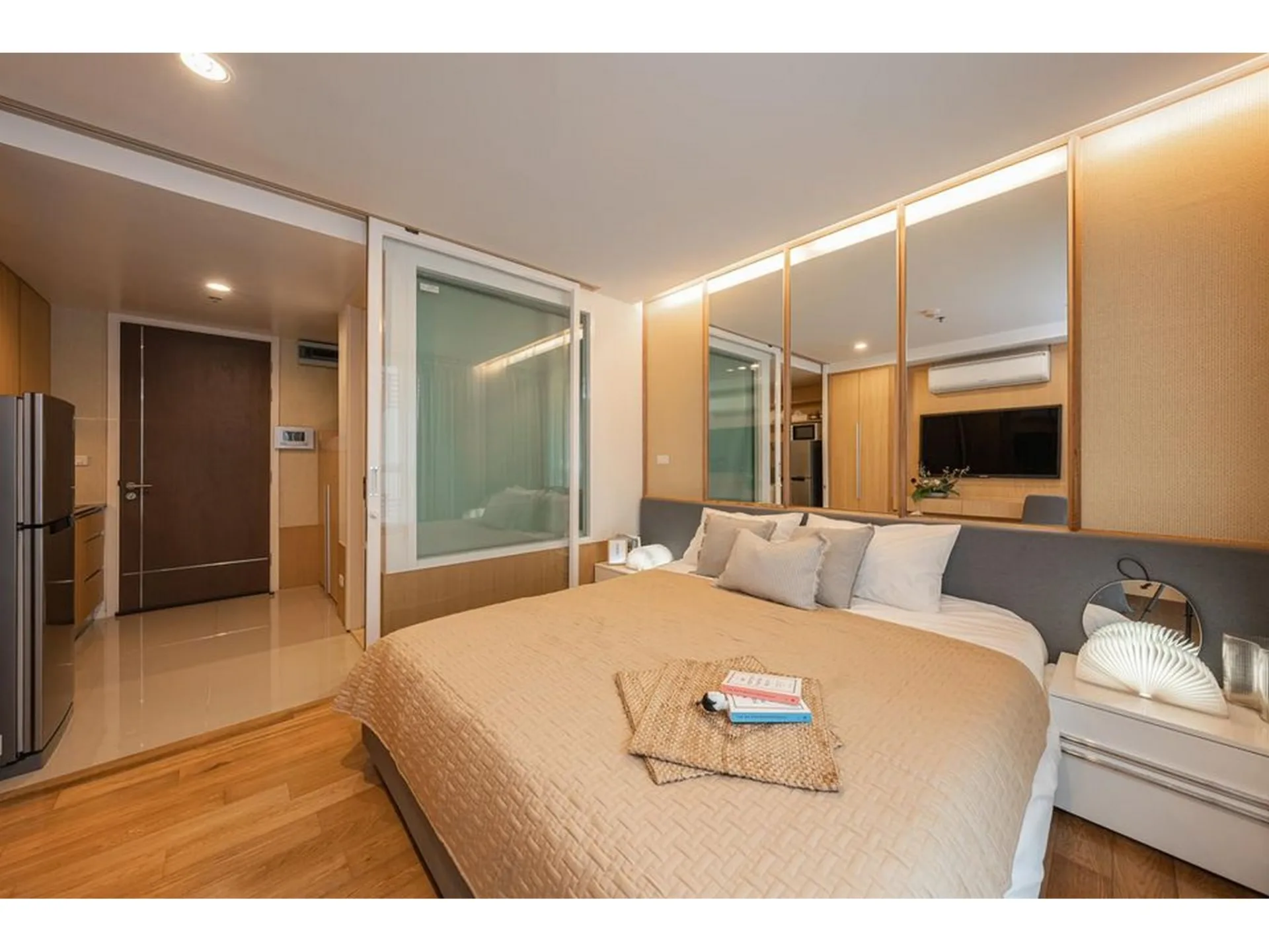 Property photos for 15 Sukhumvit Residences