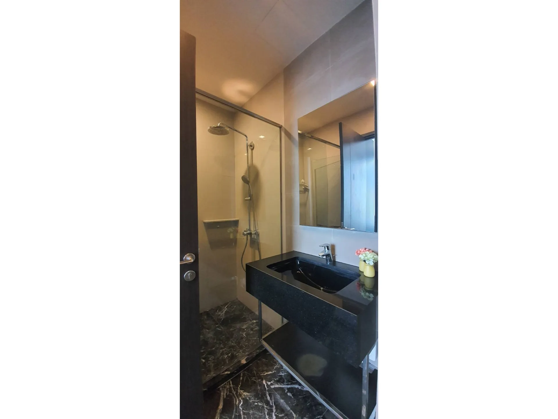 Property photos for Edge Sukhumvit 23