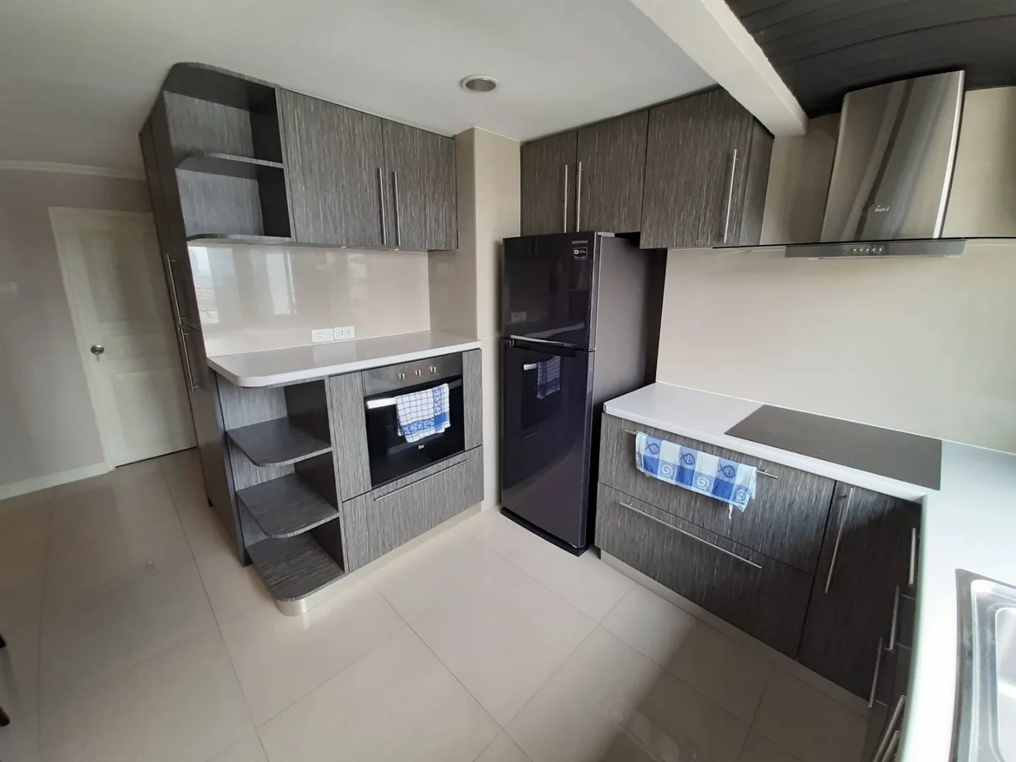Property photos for Beverly Tower Condo