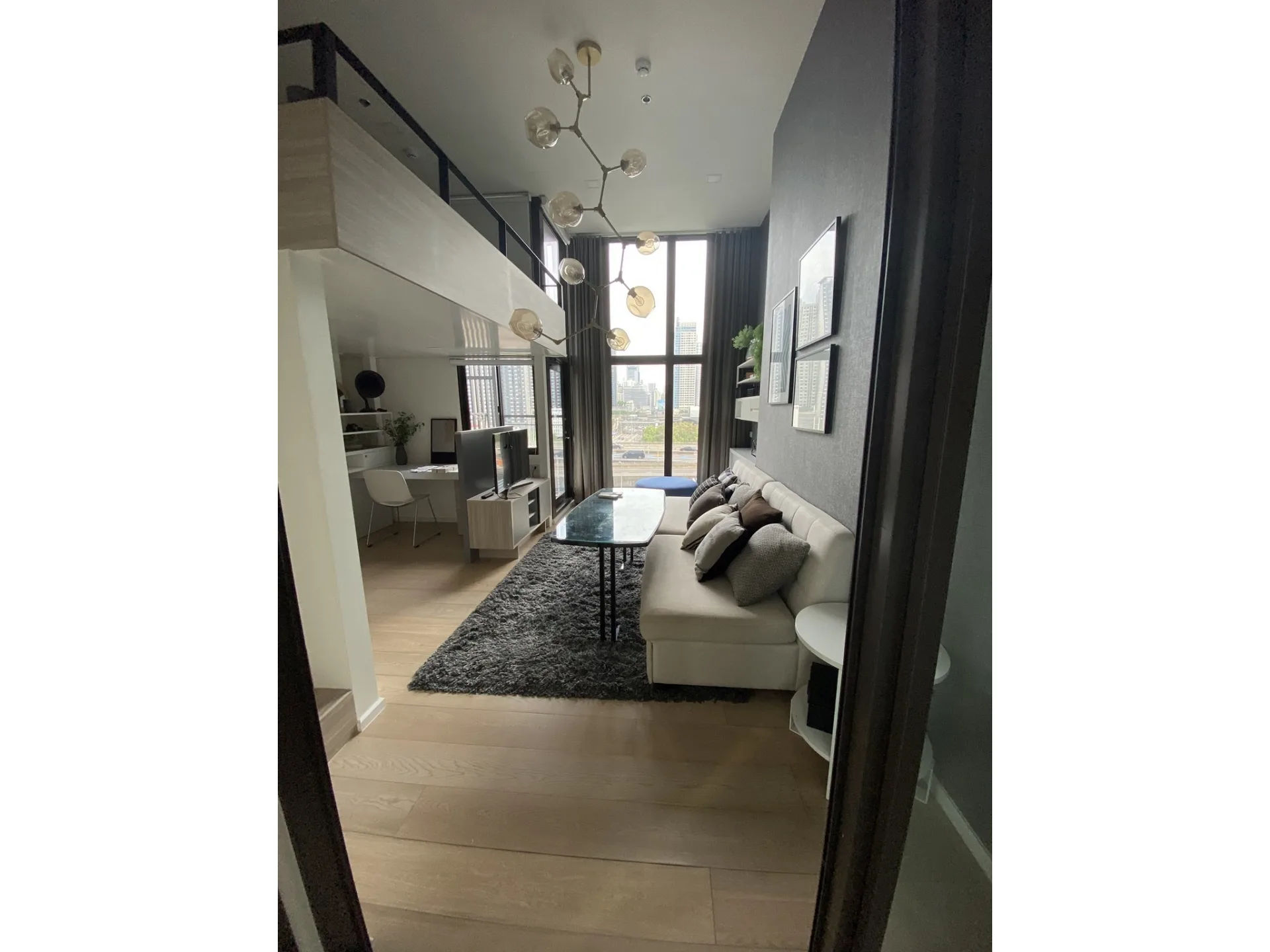 Property photos for Chewathai Residence Asoke