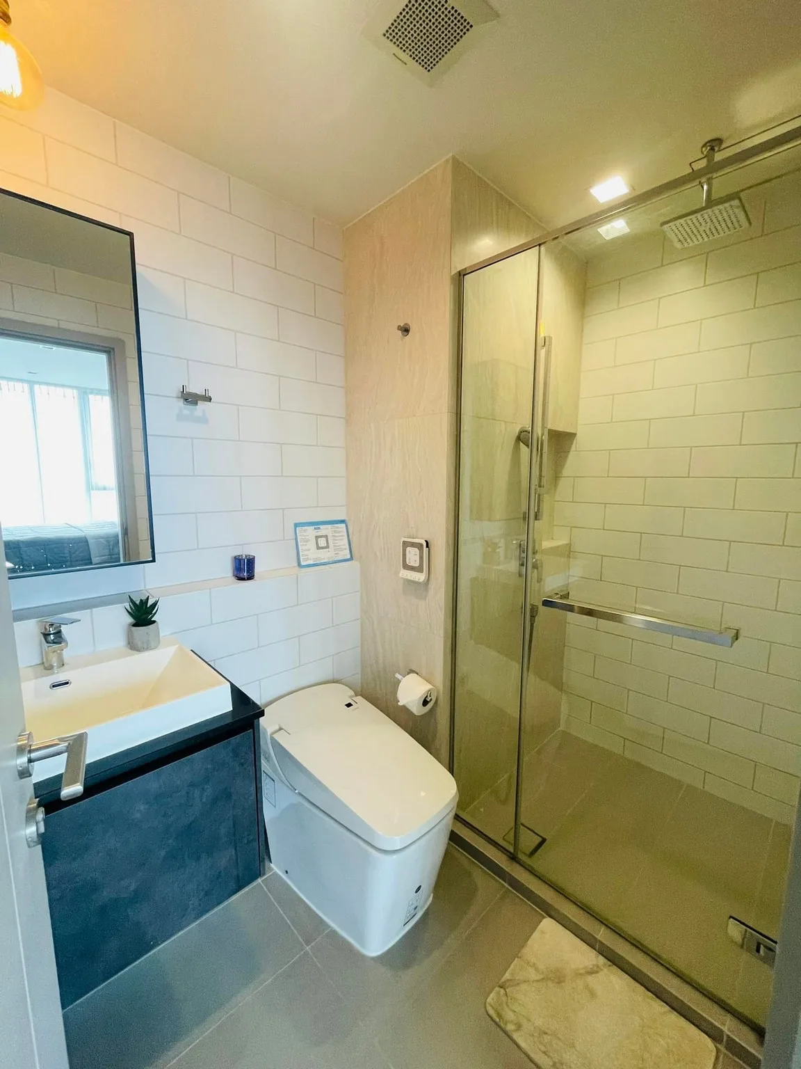Property photos for THE LINE Jatujak - Mochit