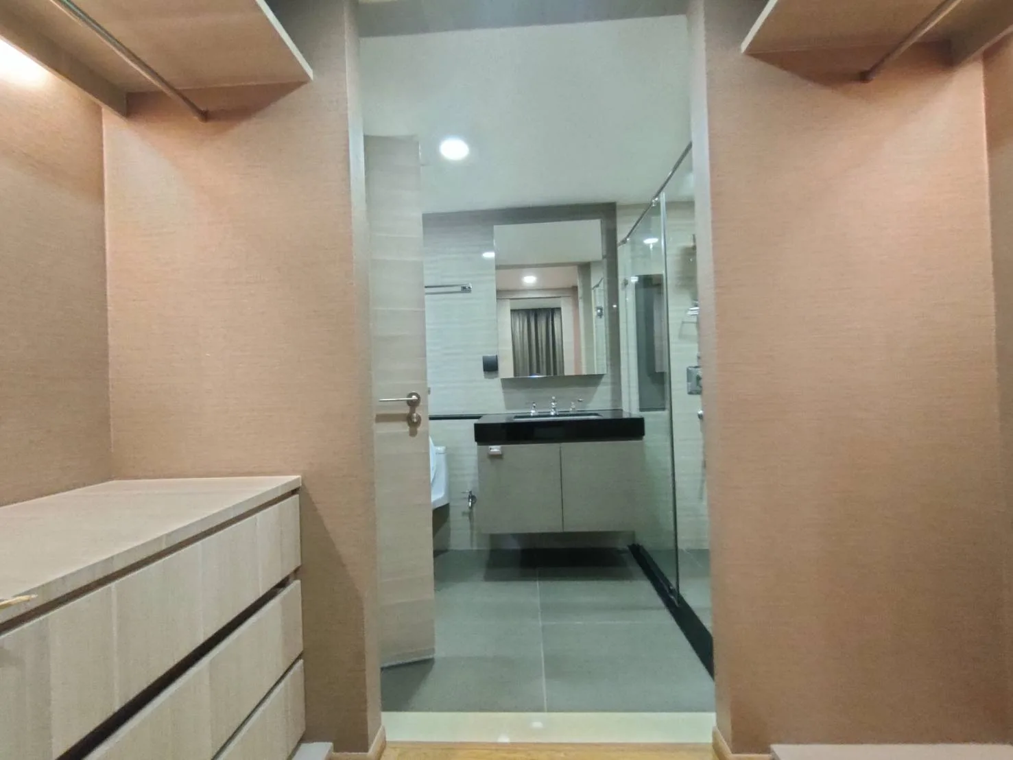 Property photos for Klass Condo Langsuan