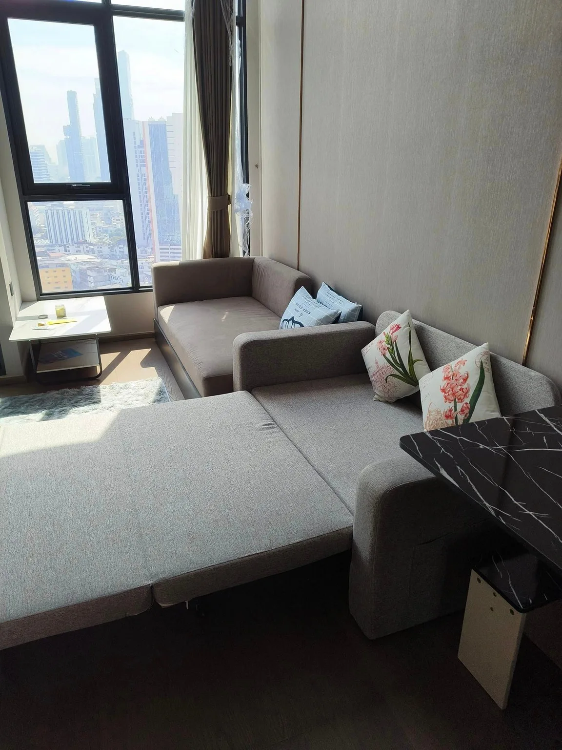 Property photos for Park Origin Chula-samyan