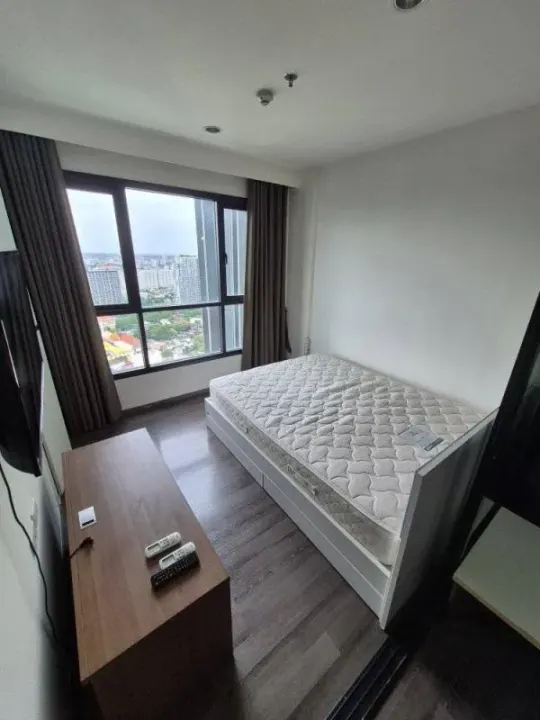 Property photos for The Base Park West Sukhumvit 77