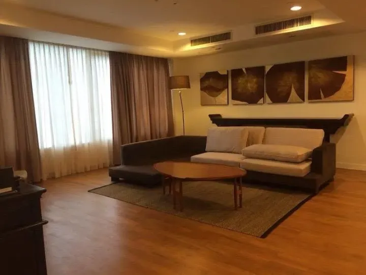 Property photos for Hampton Thonglor 10