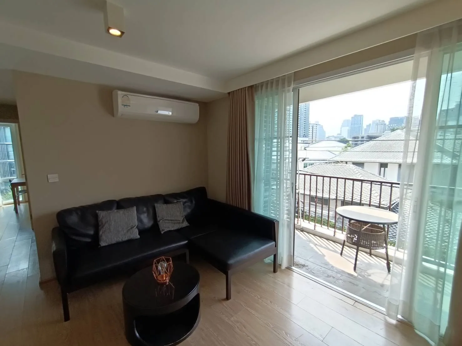 Property photos for Maestro 39