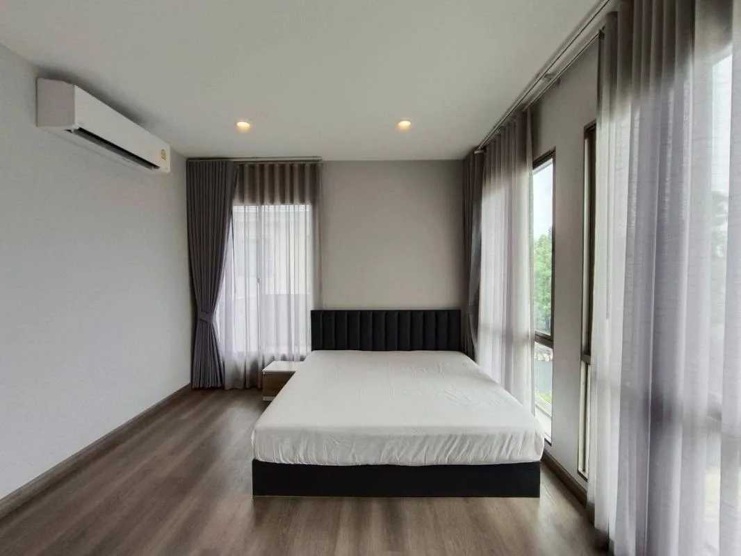 Property photos for The Palm Bangna-wongwaen